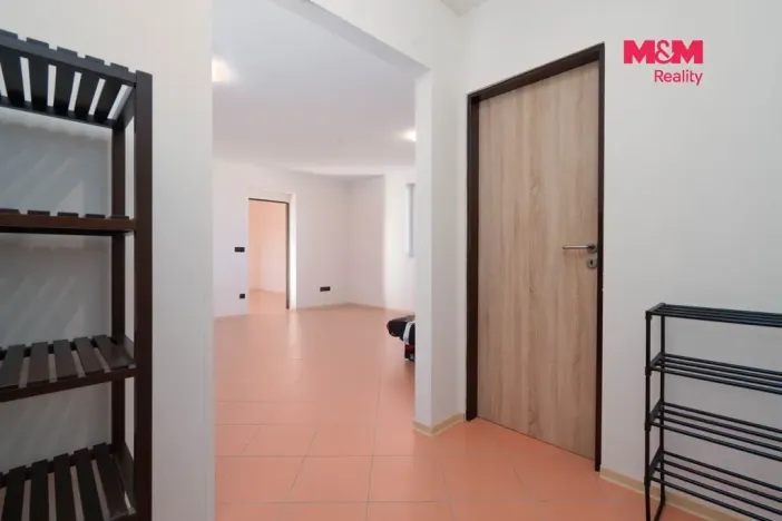 Prodej činžovního domu, Nehvizdy, Pražská, 300 m2