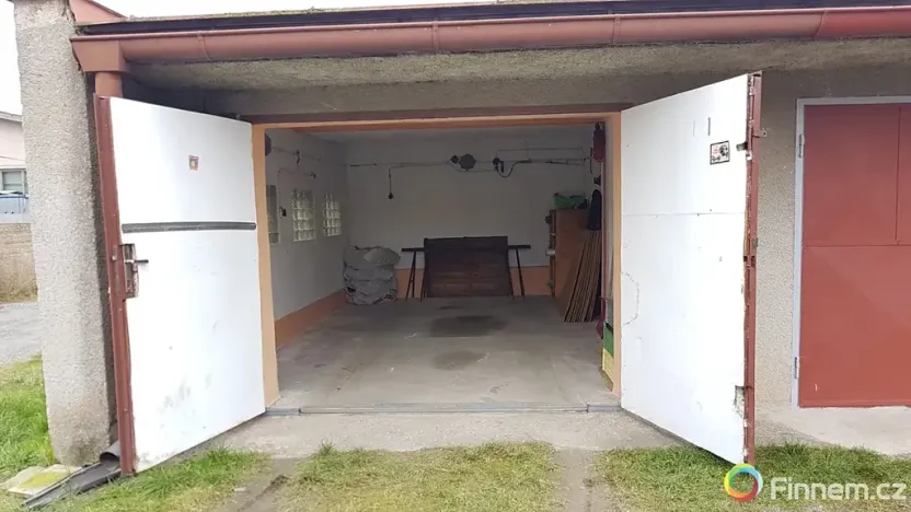 Pronájem garáže, Dobříš, Na Chmelnici, 20 m2