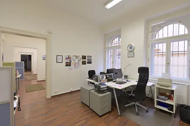 Pronájem kanceláře, Praha - Nové Město, Klimentská, 228 m2