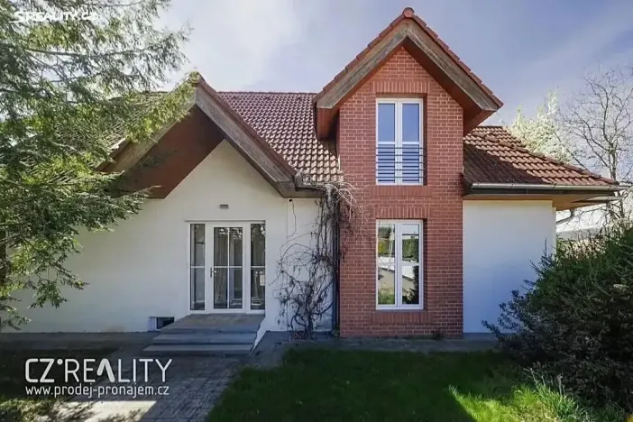 Prodej rodinného domu, Praha - Lipence, Na Bambouzku, 308 m2