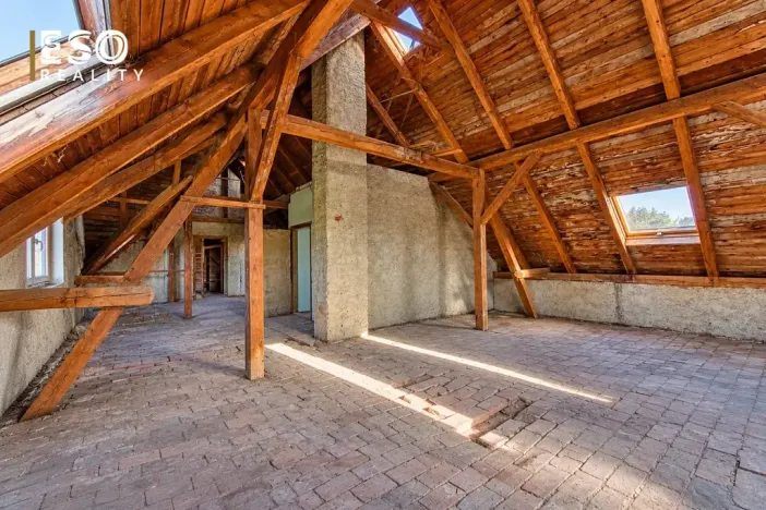 Prodej obchodního prostoru, Krnov, Krásné Loučky, 442 m2
