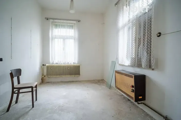 Prodej rodinného domu, Lázně Bělohrad, Vojtíškova, 250 m2