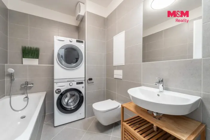 Prodej bytu 2+kk, Praha - Třebonice, 43 m2