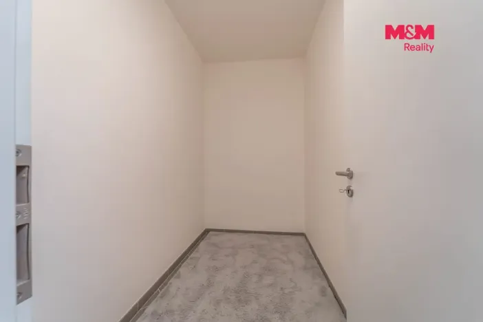 Prodej bytu 2+kk, Praha - Třebonice, 43 m2