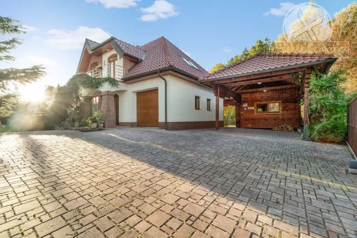 Prodej rodinného domu, Jesenice - Horní Jirčany, 230 m2