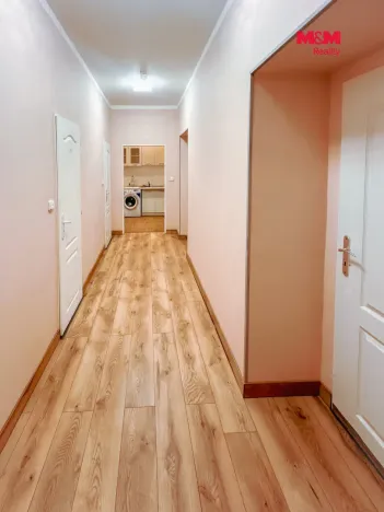 Prodej činžovního domu, Karlovy Vary, nábřeží Jana Palacha, 340 m2