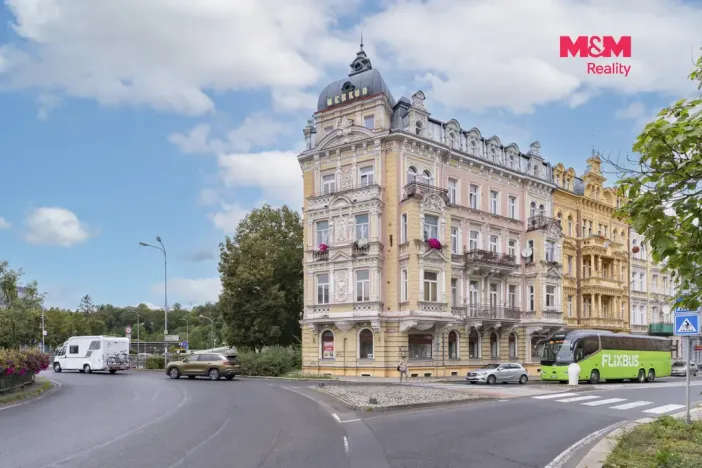 Prodej činžovního domu, Karlovy Vary, nábřeží Jana Palacha, 340 m2